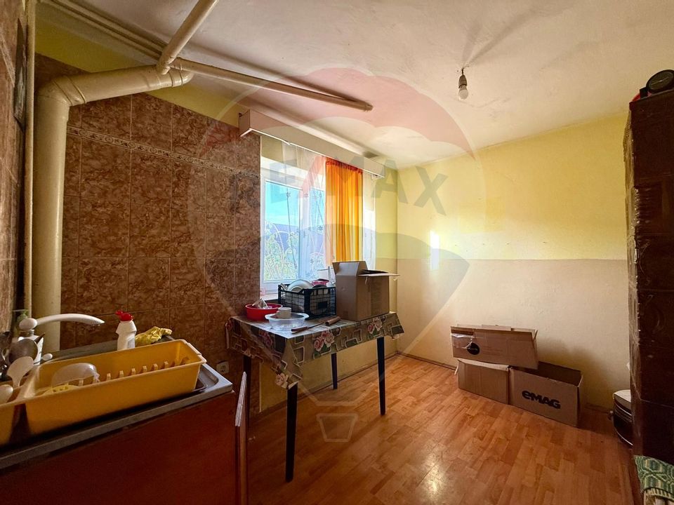 Casa de vanzare Mihail Kogalniceanu teren 524 mp Jud Constanta