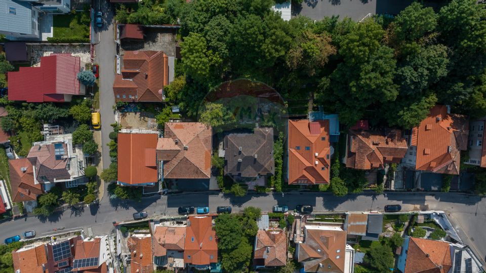 5 room Apartment for sale, Central area