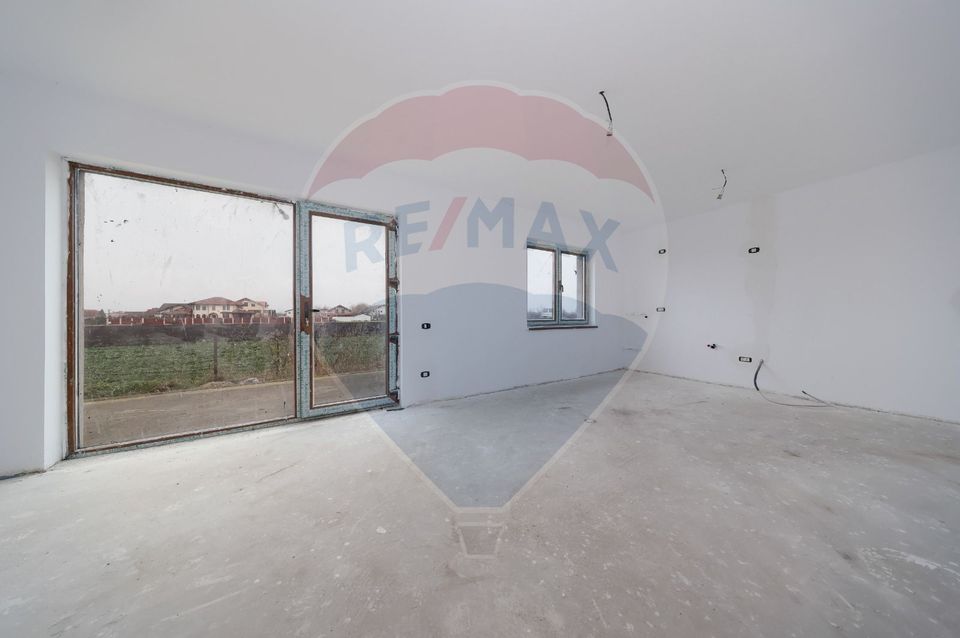 COMISION 0% | CASA STUPINI | 100 MP | 330 MP TEREN |