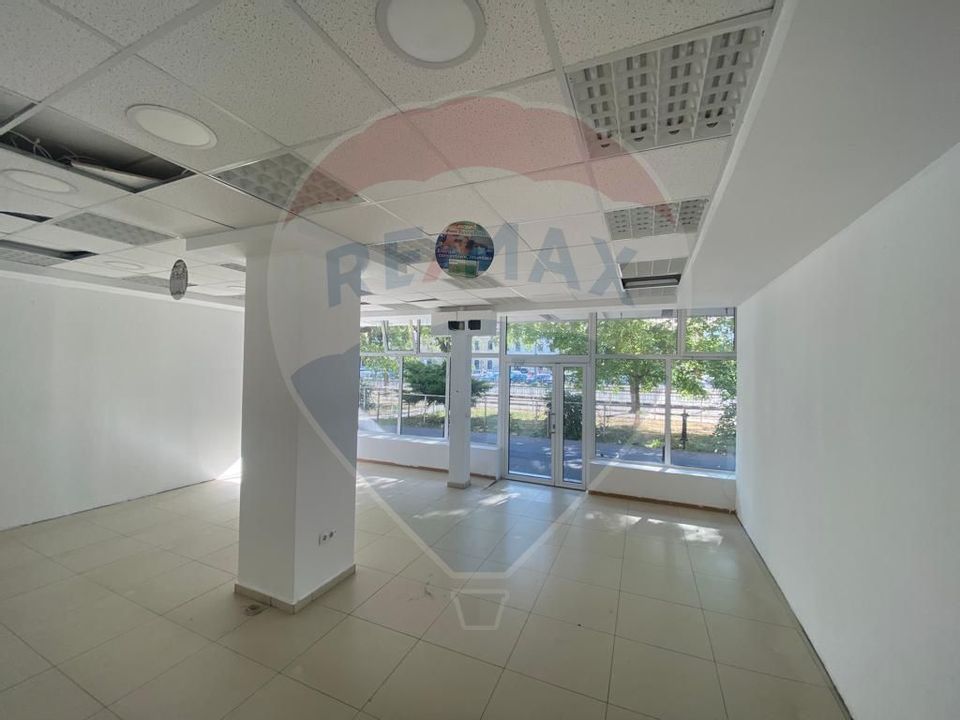 130.46sq.m Commercial Space for rent, Garii area