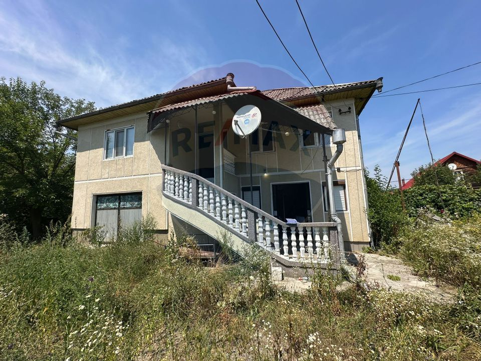 4 room House / Villa for sale