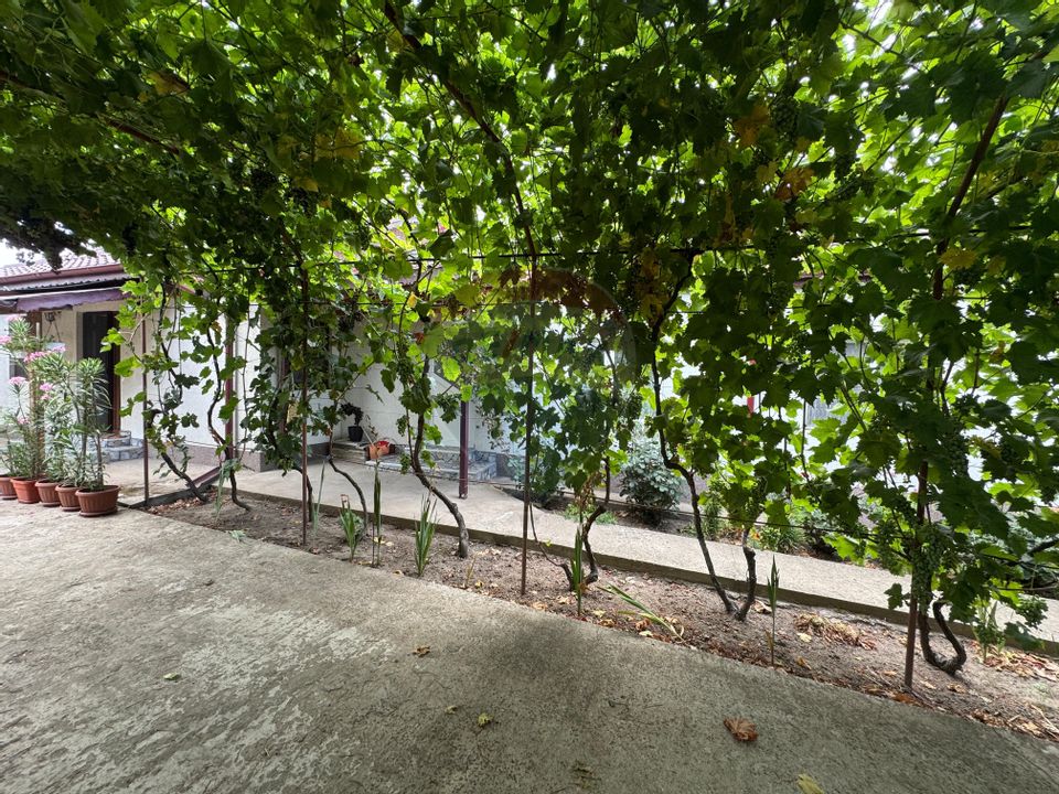 Casă / Vilă cu 6 camere de vânzare în zona Ultracentral