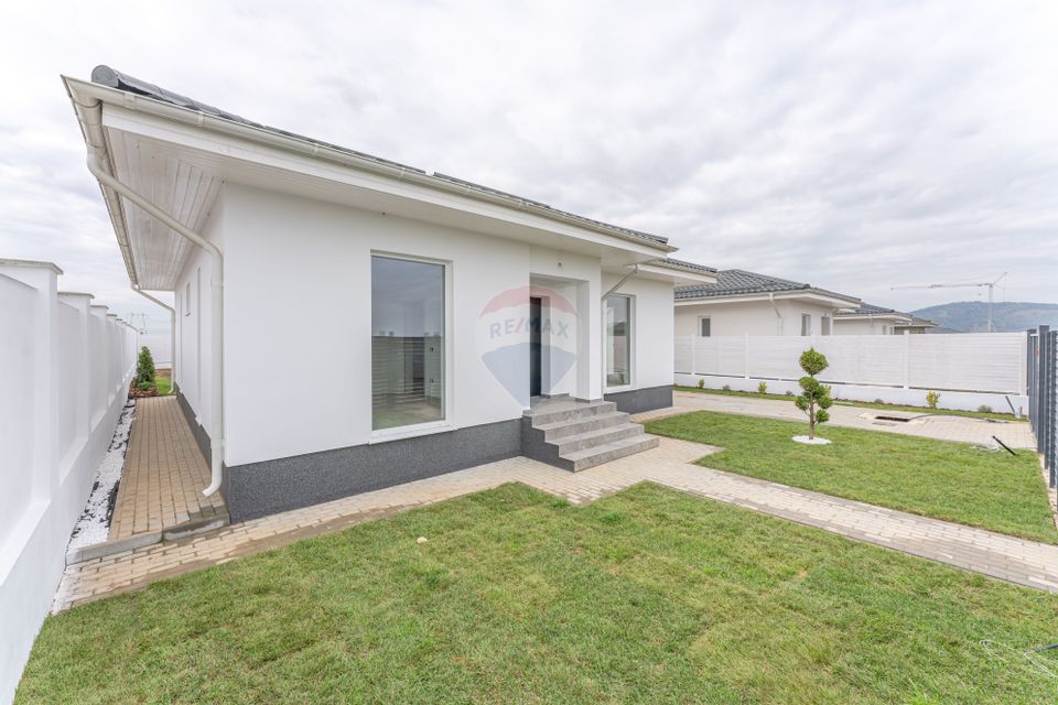 4 room House / Villa for sale