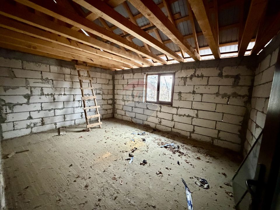 5 room House / Villa for sale