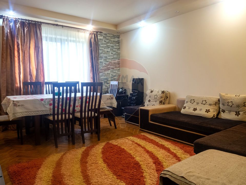 6 room House / Villa for sale, Vladet - Trei Brazi area