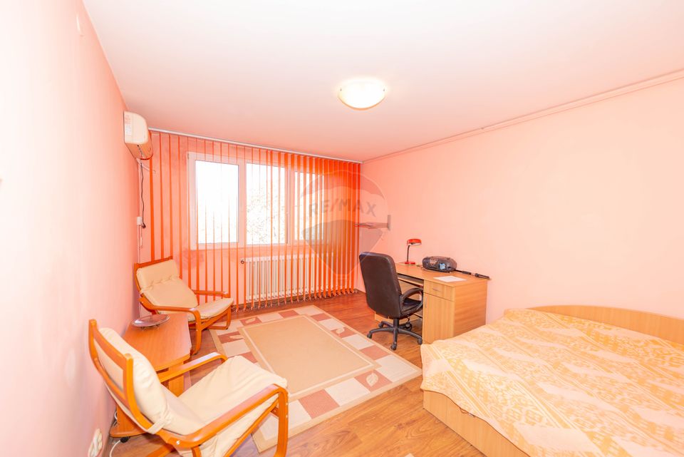 Studio, for sale, near Polytechnic University of Bucharest