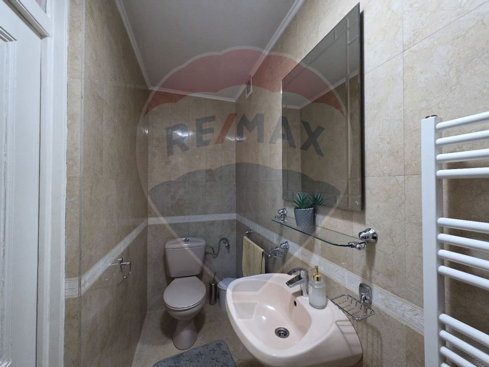 Inchiriere casă cu terasa si curte zona Piata Mica Spitalul Judetean