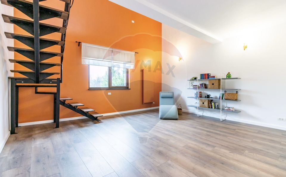 Casă / Vilă de vanzare in Snagov, langa padure, lac la 800 m, centru