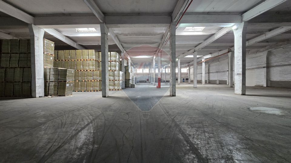 DE INCHIRIAT Spațiu industrial de 3000 mp în Buftea