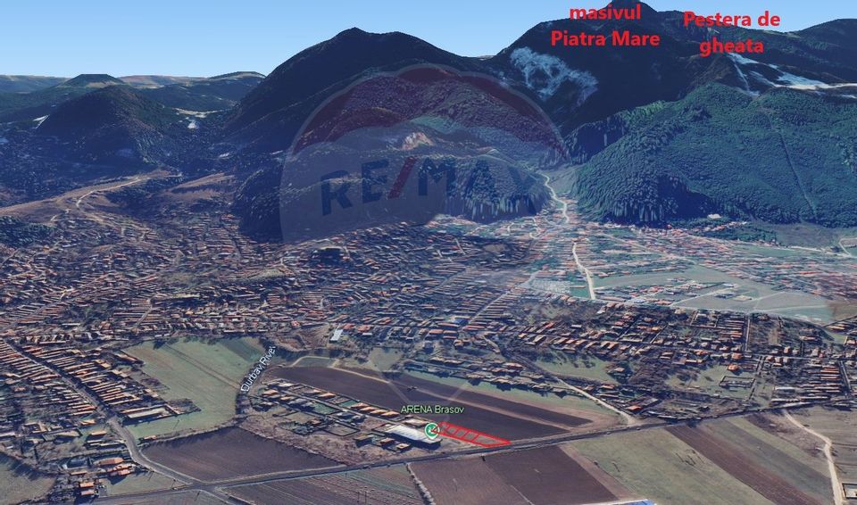 Un lot de casa intrare Sacele 790 mp + 3 loturi de 440mp