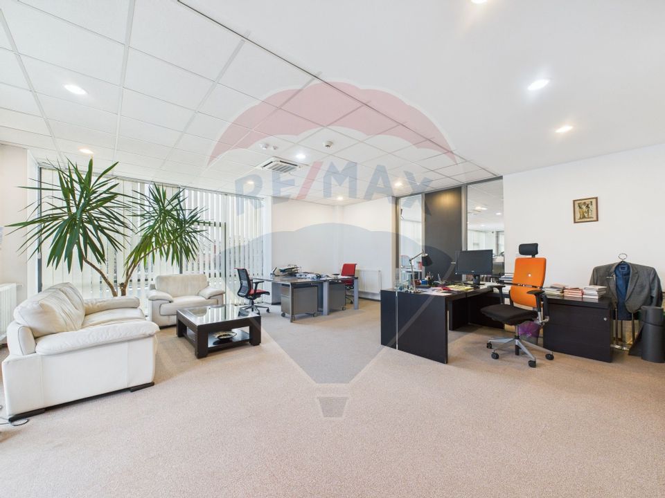 Spațiu de birouri de vanzare-Splaiul Unirii-367mp utili