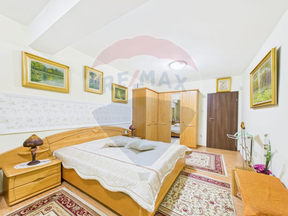 10 room House / Villa for sale, Central area