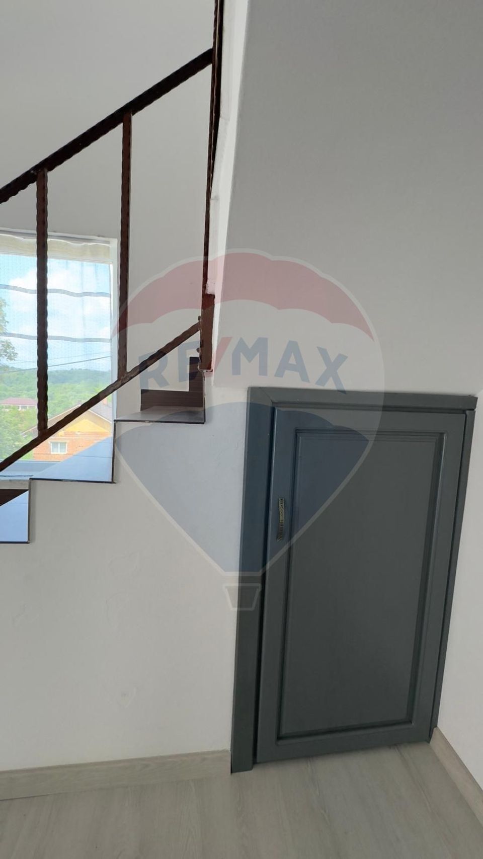 Vilă NOUĂ lângă Câmpulung-Muscel