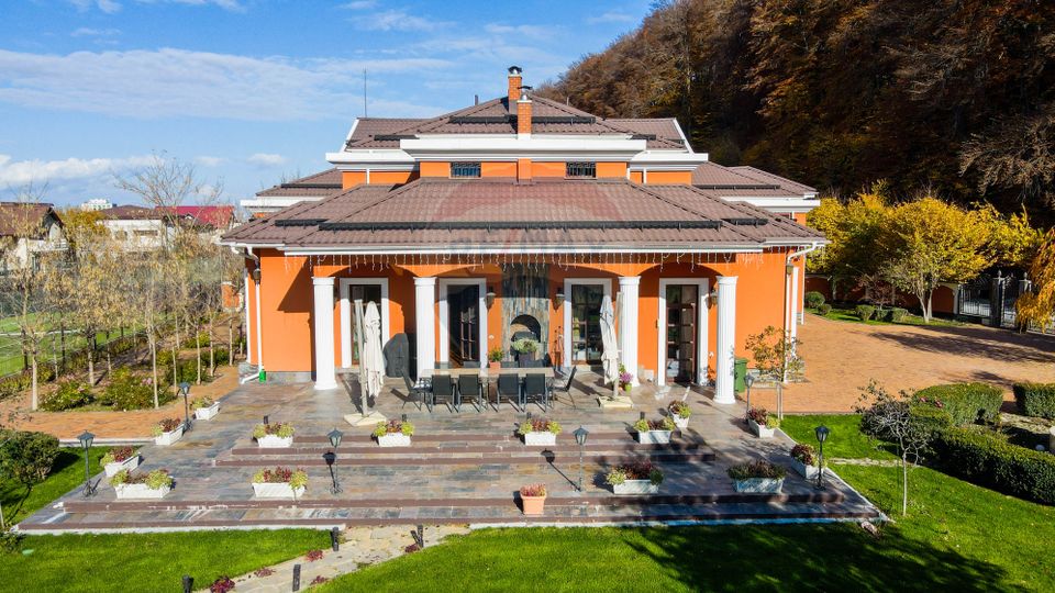 Bijuterie arhitecturală unică | teren de tenis | finisaje premium