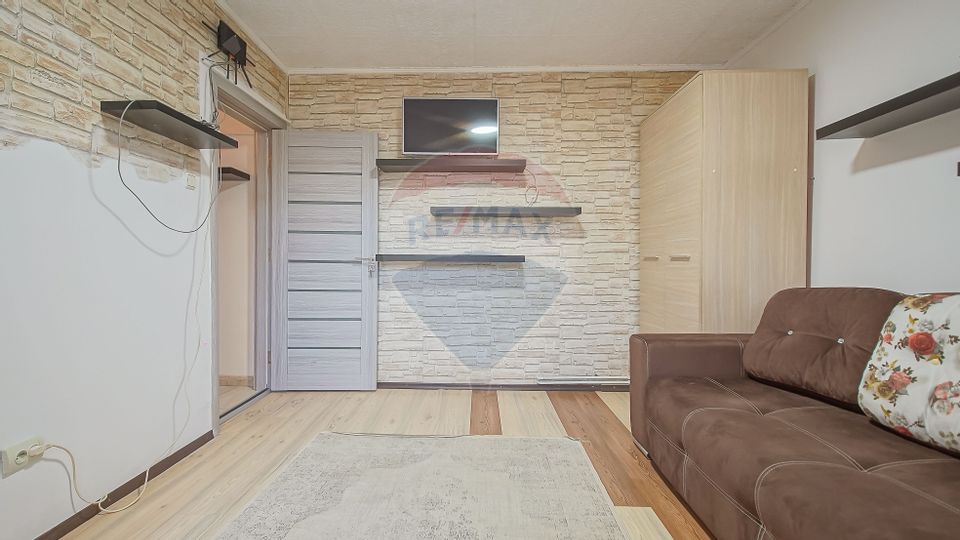 Apartament cu 3 camere de închiriat în zona Brasovul Vechi