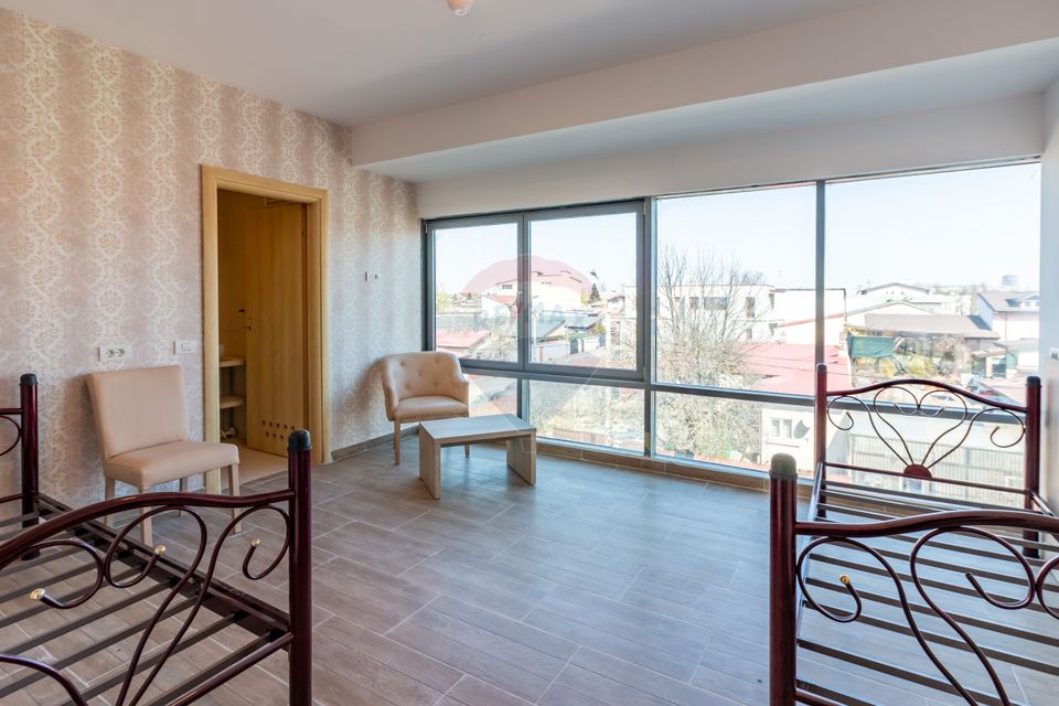 Investment building: polyclinic, senior living & catering-Giulesti