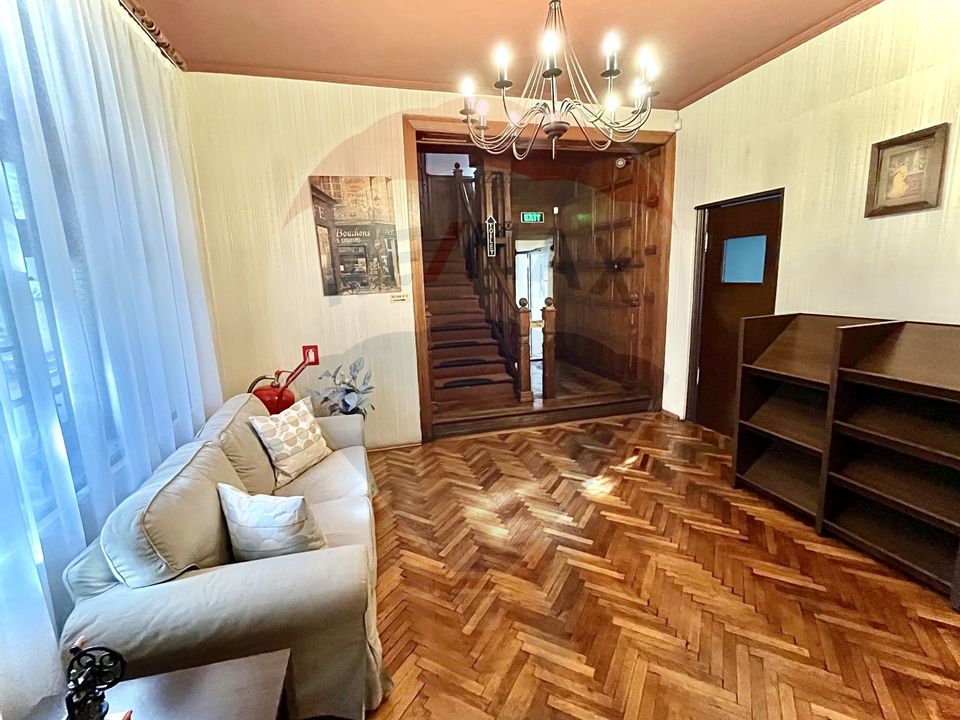 250sq.m Commercial Space for rent, Clucerului area