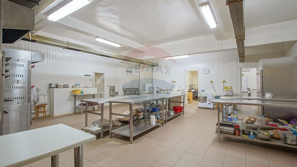 Spațiu comercial de 200mp de închiriat în zona Centrul Civic