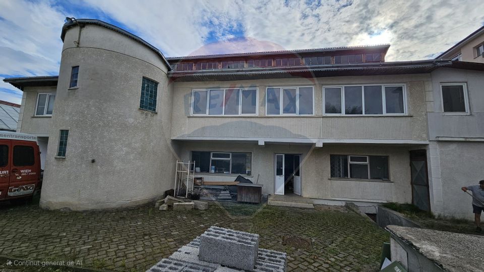 Complex comercial de 340mp în zona Obcini-Suceava