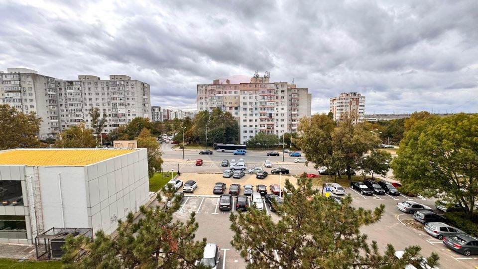 4 room Apartment for sale, Tomis Nord area