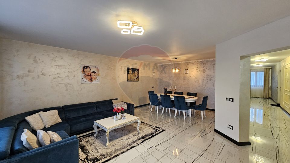 Casă / Vilă de lux, Moara Nica, Suceava