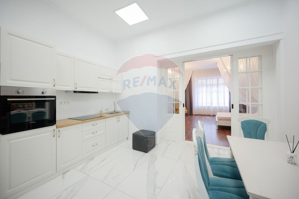 Apartament cu 2 camere de închiriat în zona Ultracentral