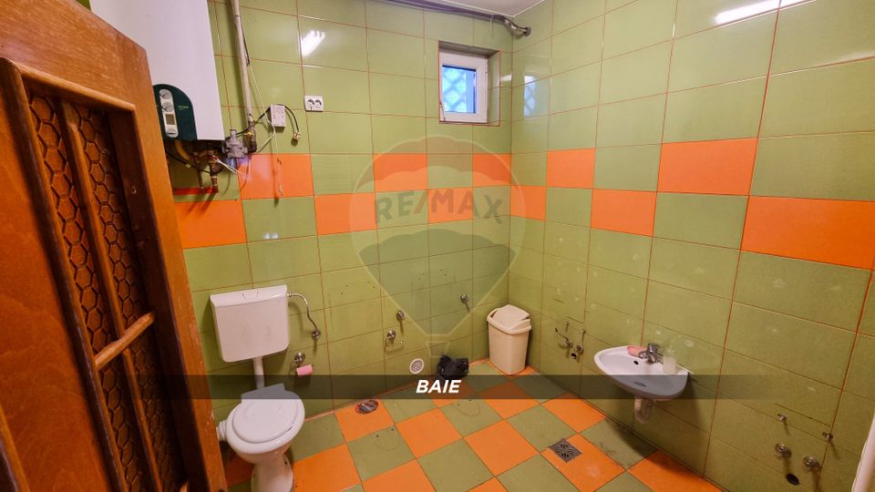 Casă / Vilă cu 5 camere de vânzare în zona Orasul Vechi