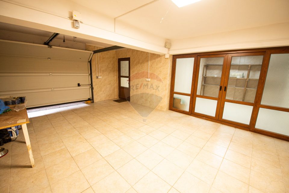 6 room House / Villa for sale, Central area