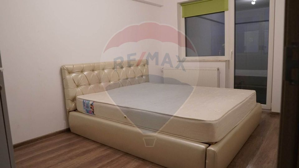 Apartament de închiriat cu două camere, et 1, zona Nord