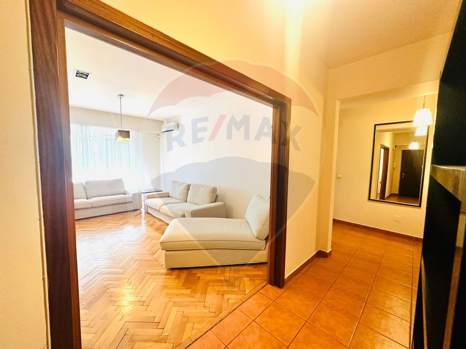 2 room Apartment for sale, Arcul de Triumf area