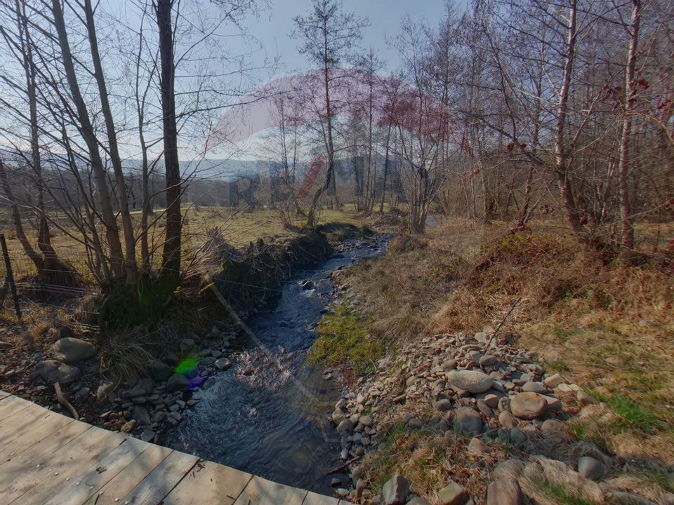 Casă / Vilă cu 4 camere de vânzare