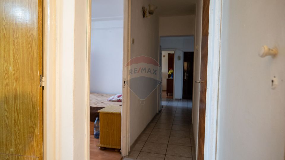 Oferta - Apartament de vanzare - 3 camere - Colentina