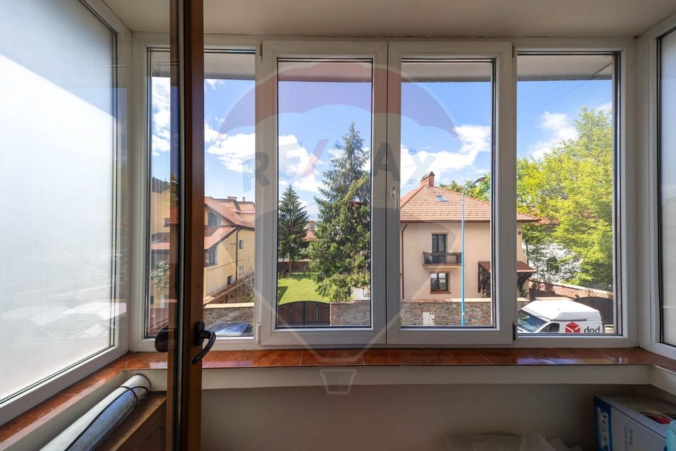 Apartament cu 3 camere, vis-a-vis de parcul Tractorul!