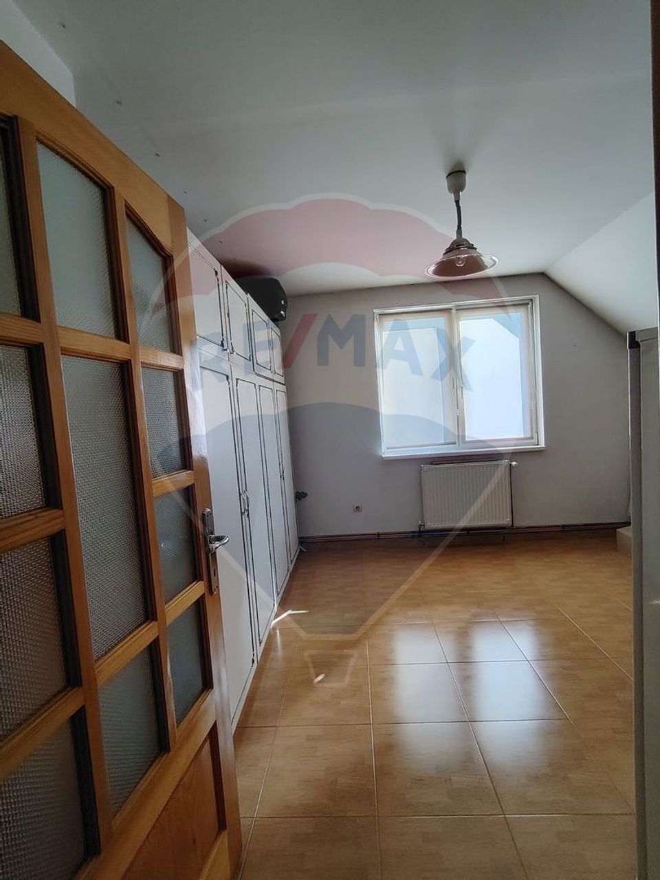 8 room House / Villa for sale, Central area
