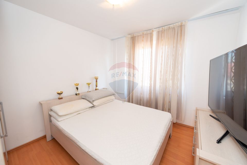 Apartament 4 camere de vanzare Sos. Berceni 39 - Aparatorii Patriei