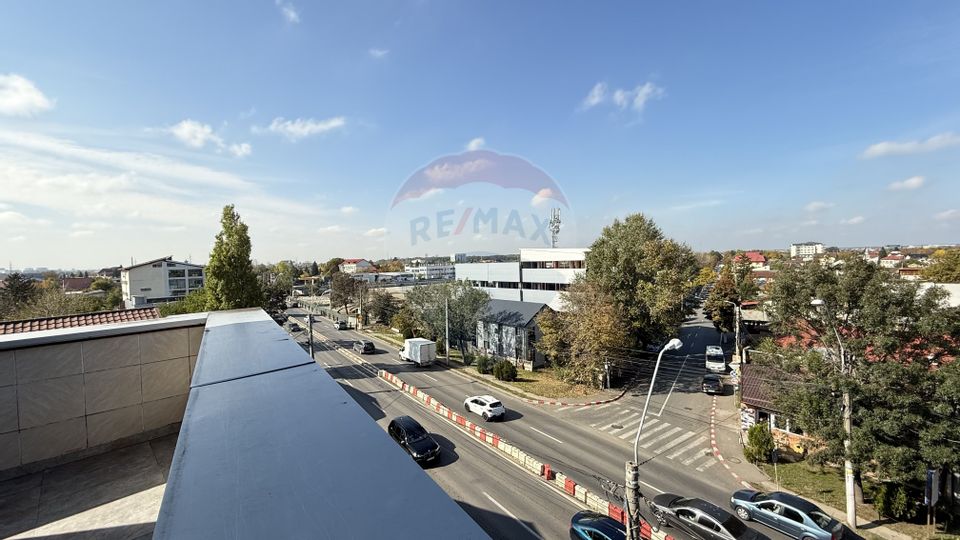 Apartament cu 3 camere de vânzare Voluntari