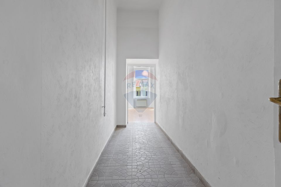 Spațiu cu destinatii multiple, zona centrala- prima inchiriere