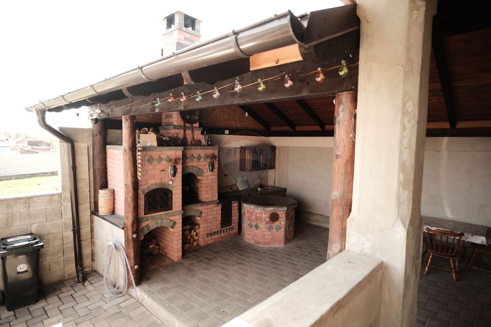 4 room House / Villa for sale