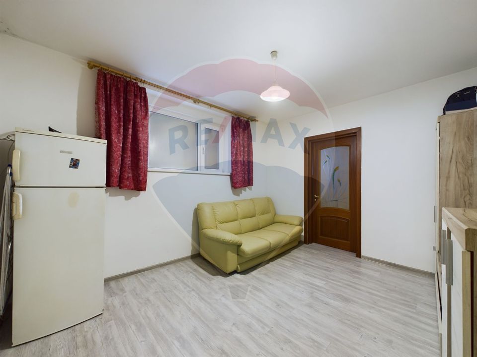 Apartament cu 2 camere de vânzare în zona Piata Rosetti- Universitate