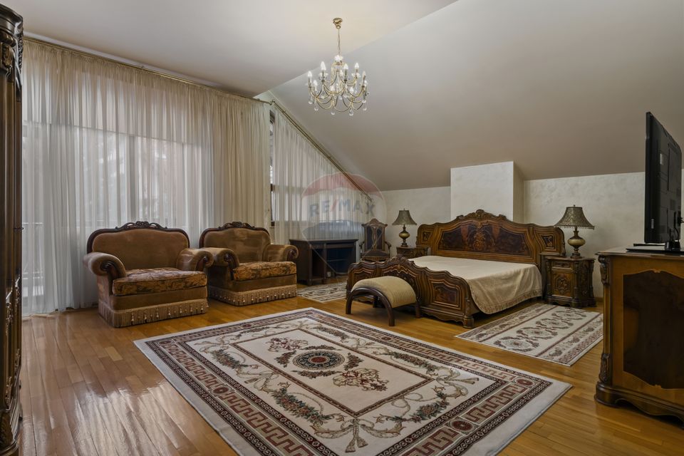 Casă / Vilă cu 6 camere de închiriat în zona Nord