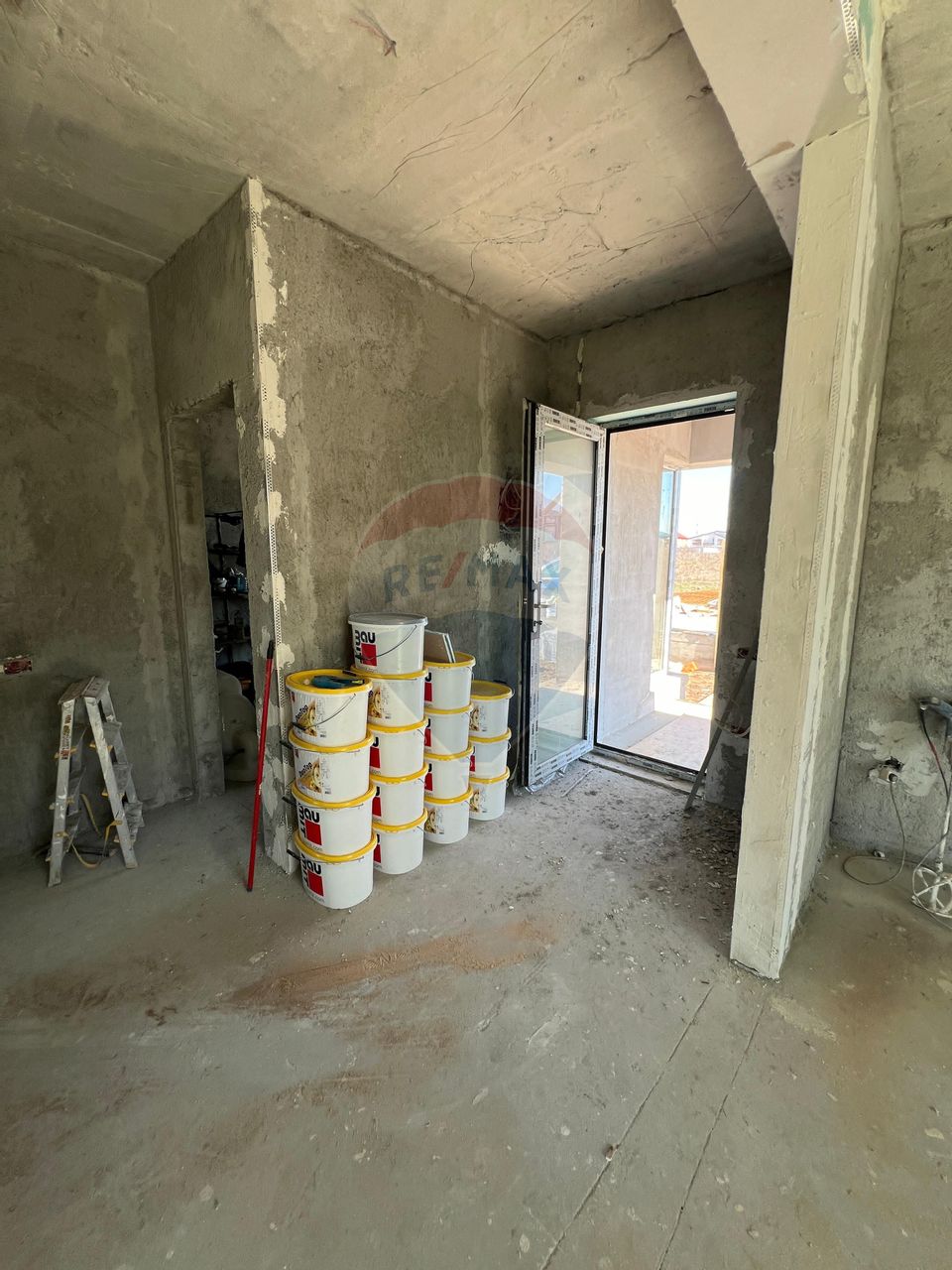 Casă / Vilă cu 3 camere de vânzare