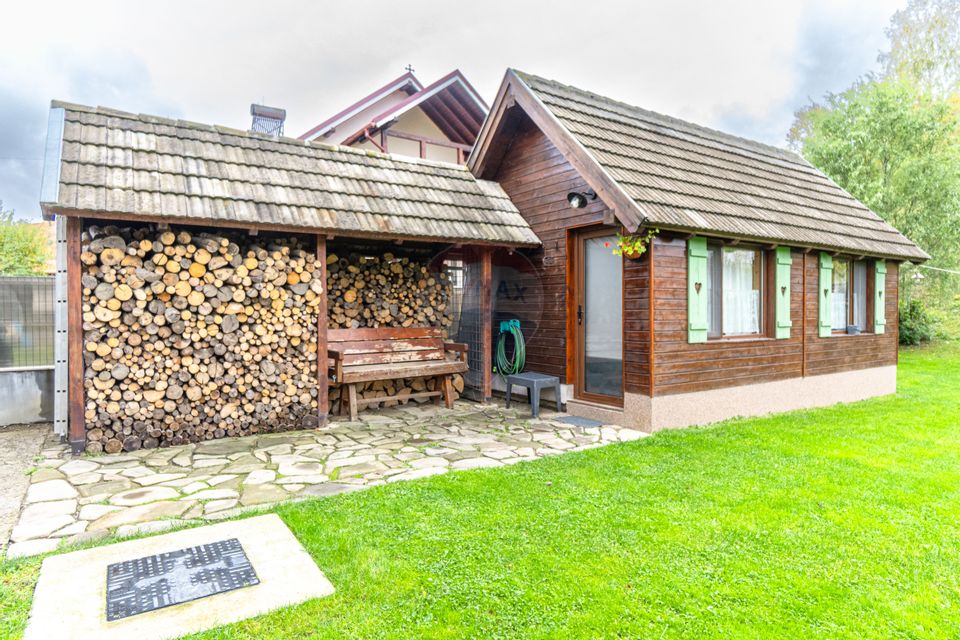 6 room House / Villa for sale