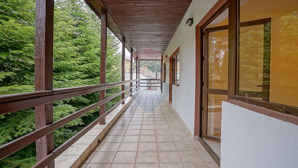 0% comision | Casă 6 camere | Centrală proprie | Predeal |