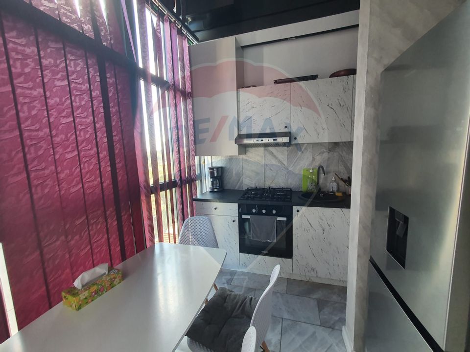 Vanzare Apartament cu 3 camere lux cu vedere la lac în zona Tomis Nord