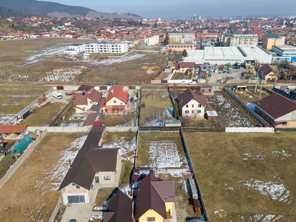 Teren intravilan de vanzare, Codlea, Jud Brasov. Comision 0%!