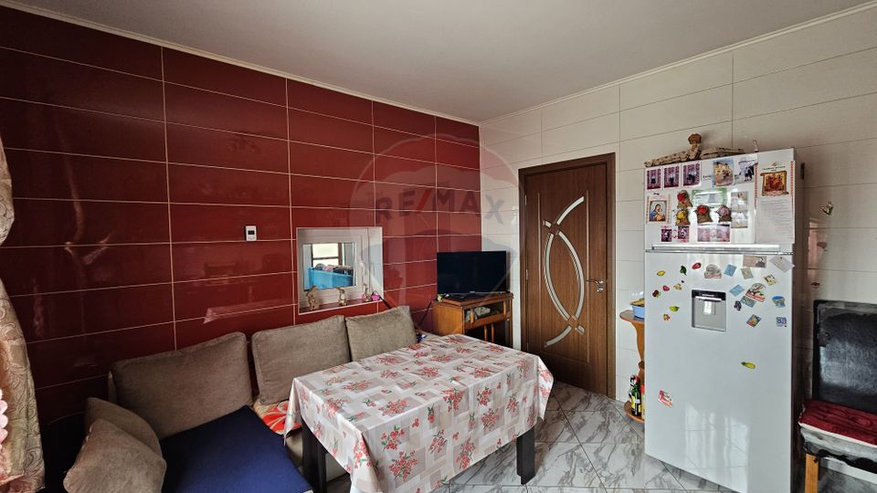 6 room House / Villa for sale