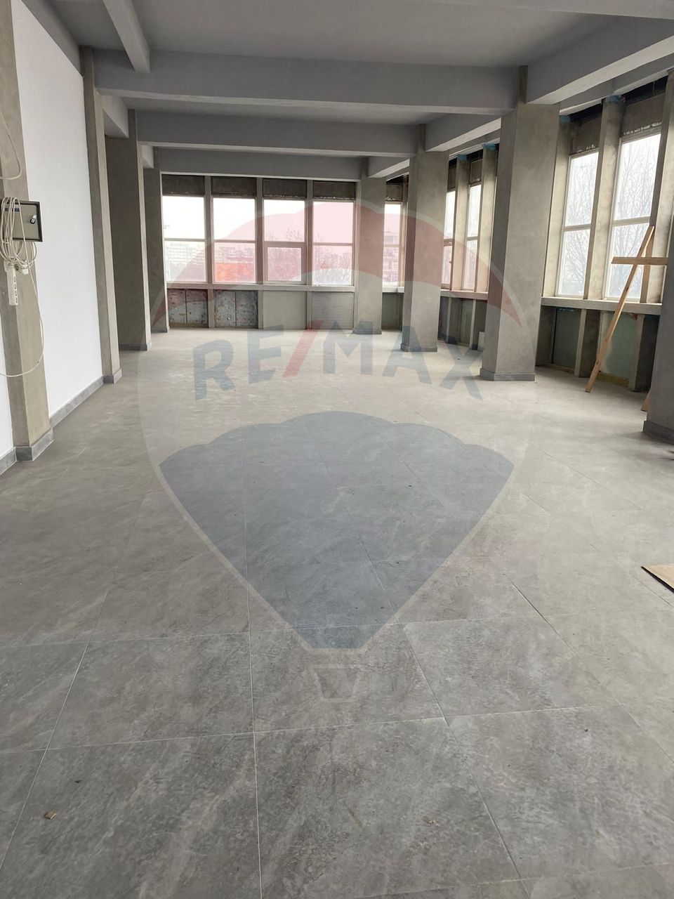 Spații de birouri de închiriat - zona Bucur Obor