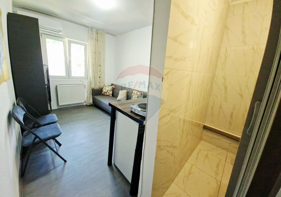 Garsonieră CF3 renovata si utilată complet, etaj 2, zona Vlaicu