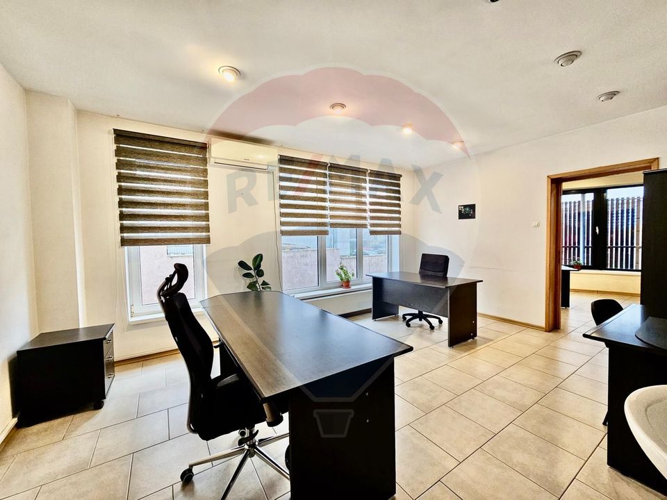 154sq.m Commercial Space for rent, Manastur area