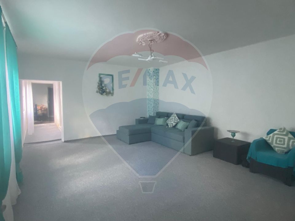 5 room House / Villa for sale, Central area